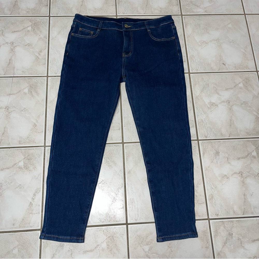 Women’s Fleece lined Jeans New Without Tag Size XL